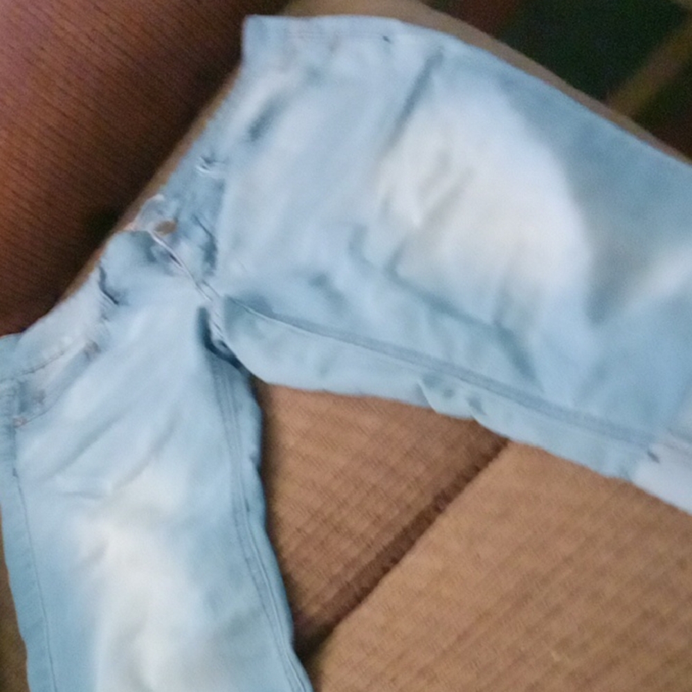 Light Blue Denim Capris Brand Bongo Good Condition Size 9